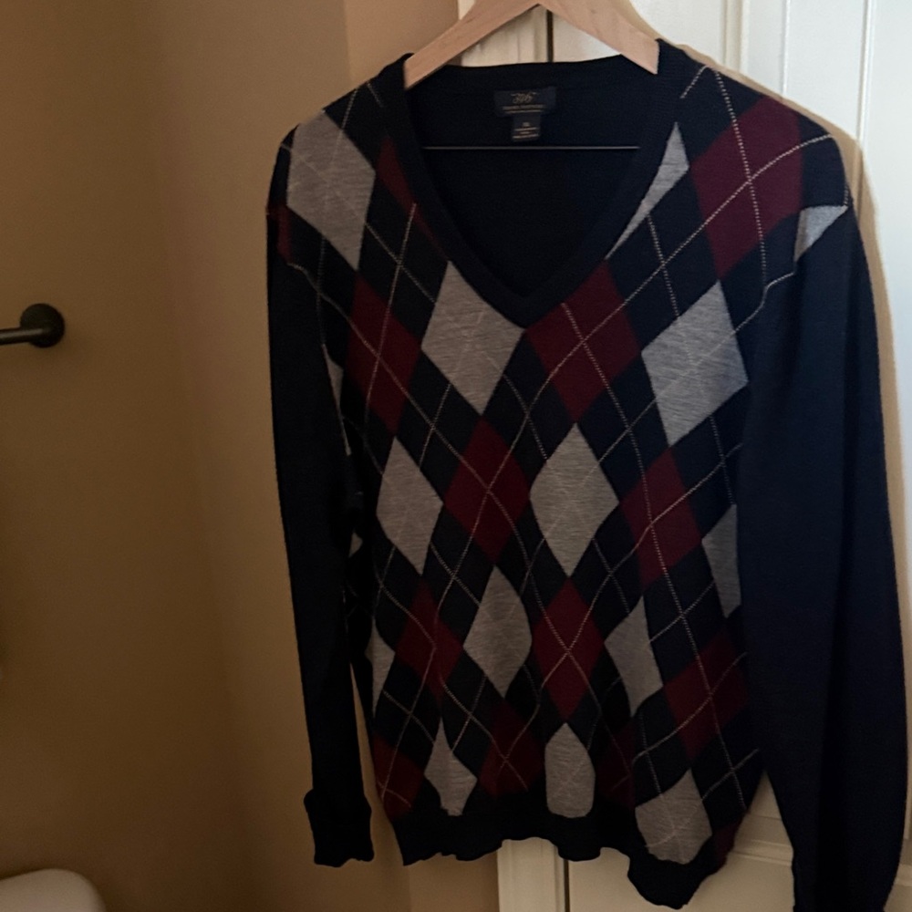 Brooks Brothers V-Neck Argyle Sweater - Black, Gray, and Red